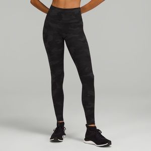 Lululemon size 6 WonderUnder Tights